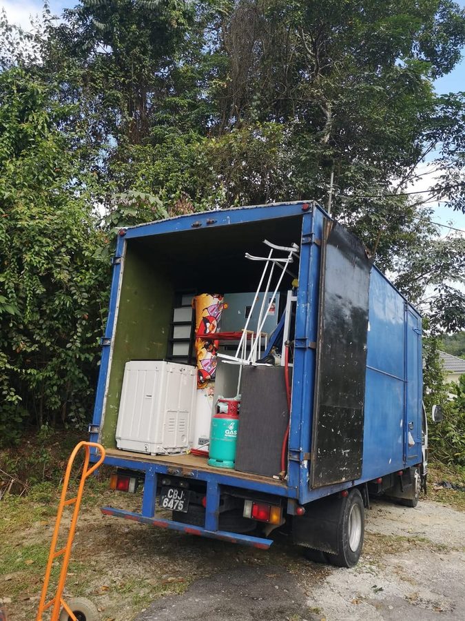 AZ Harmoni team loading truck